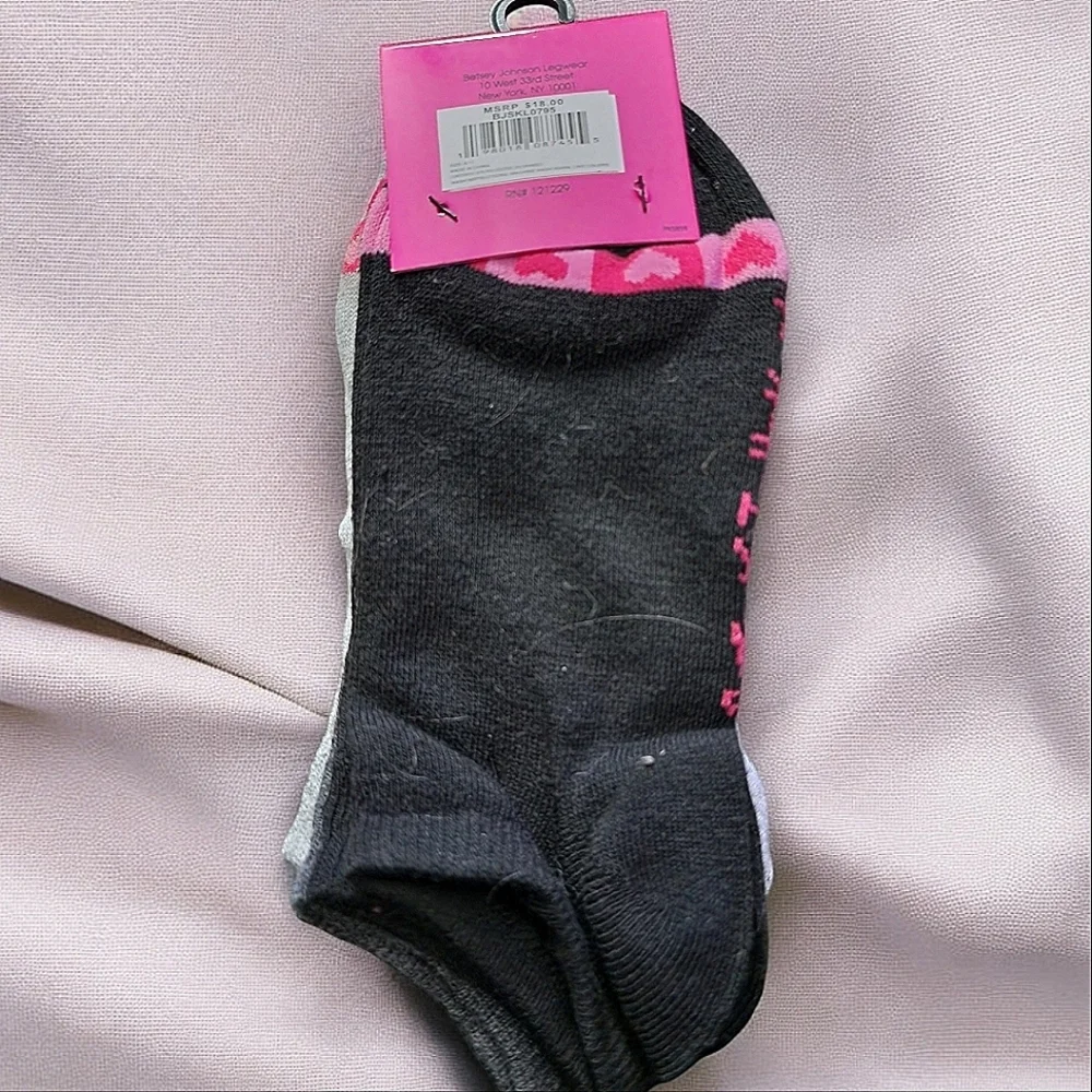 💖Women's Betsey Johnson Ankle Socks Size 5-10 (6 Pairs)